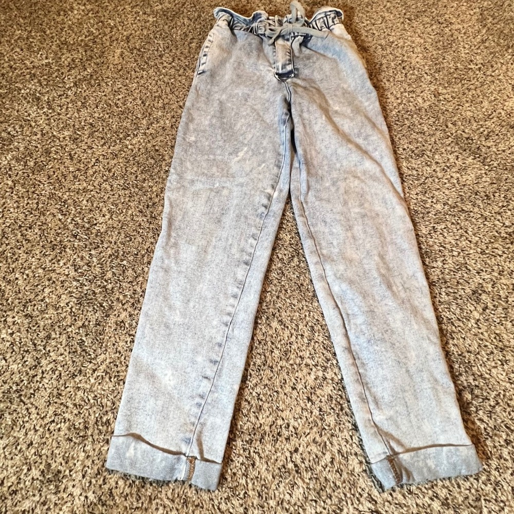 Forever 21 Womens Acid Wash Paperbag Waist Jeans Light‎ Blue High Rise Size S